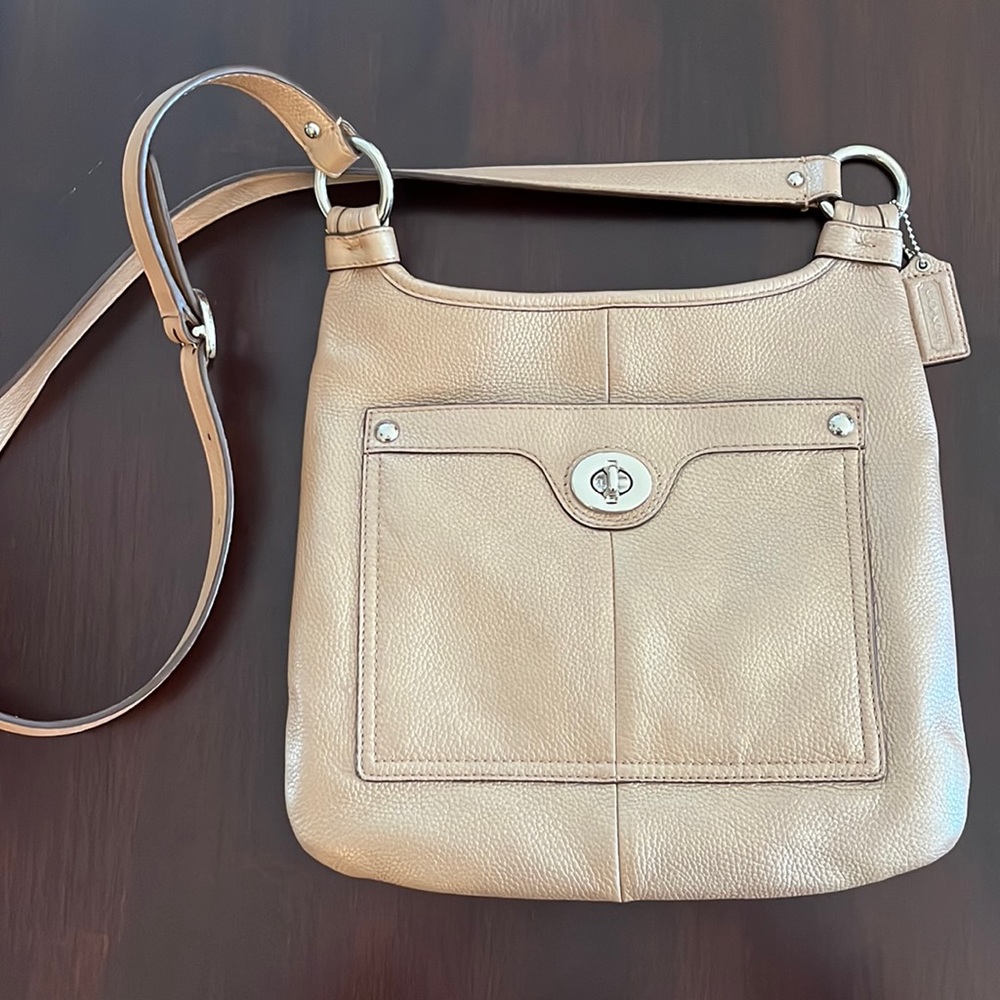 Coach shoulder bag